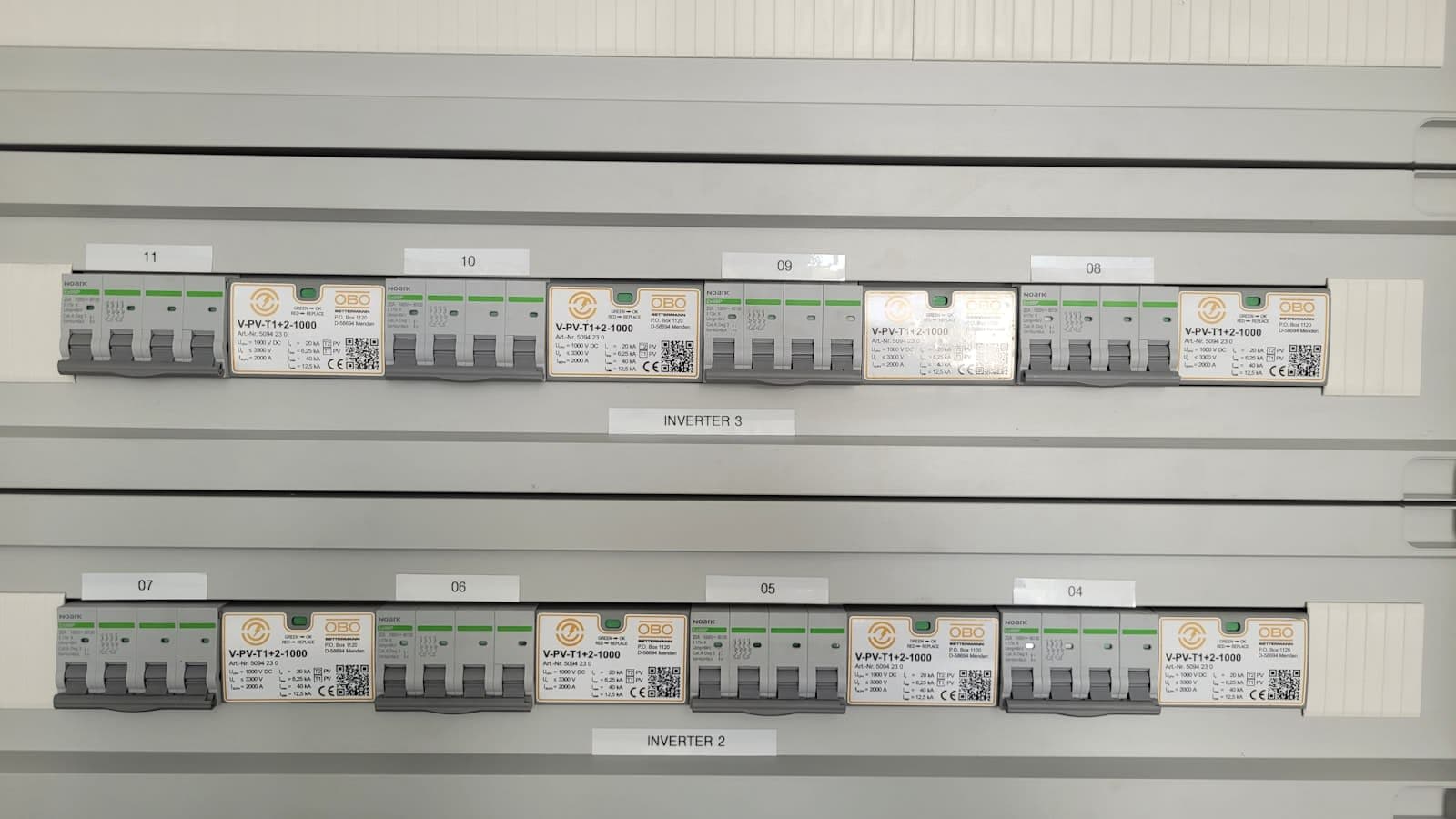 5kVA Hybrid Inverter image